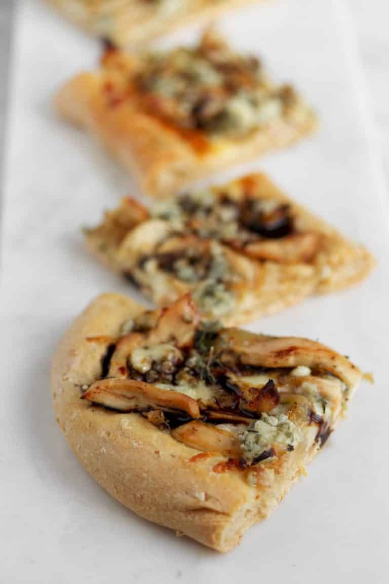 Chicken, Blue Cheese, and Caramelized Onion Flatbread — Salt & Wind Travel