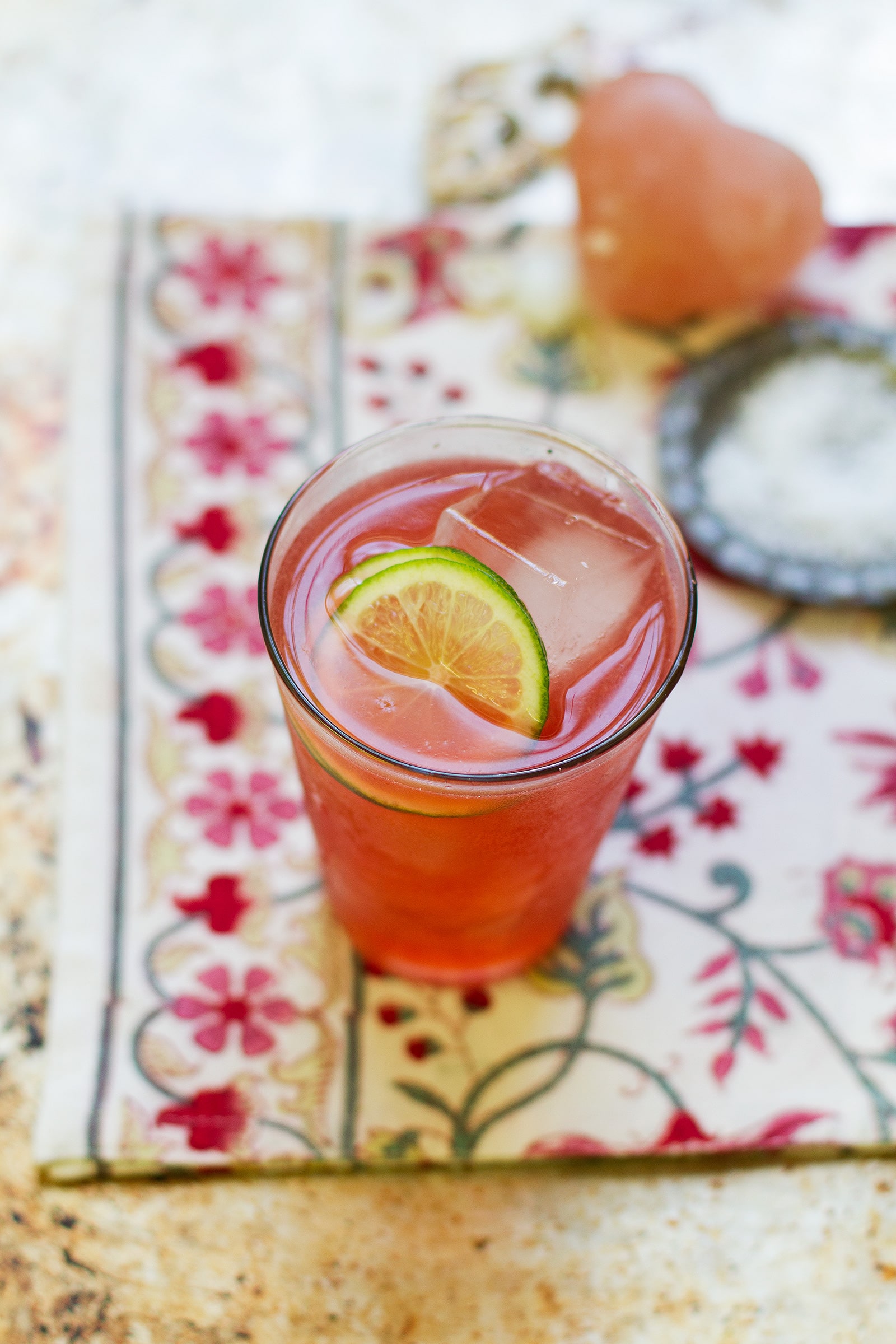 @saltandwind | 10 Italian Cocktails For Ferragosto | Aperol Red Grapefruit Margarita Recipe