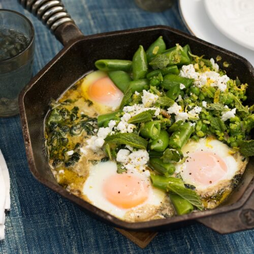 Baked Eggs With Creamed Spinach and Smashed Mint Peas Recipe