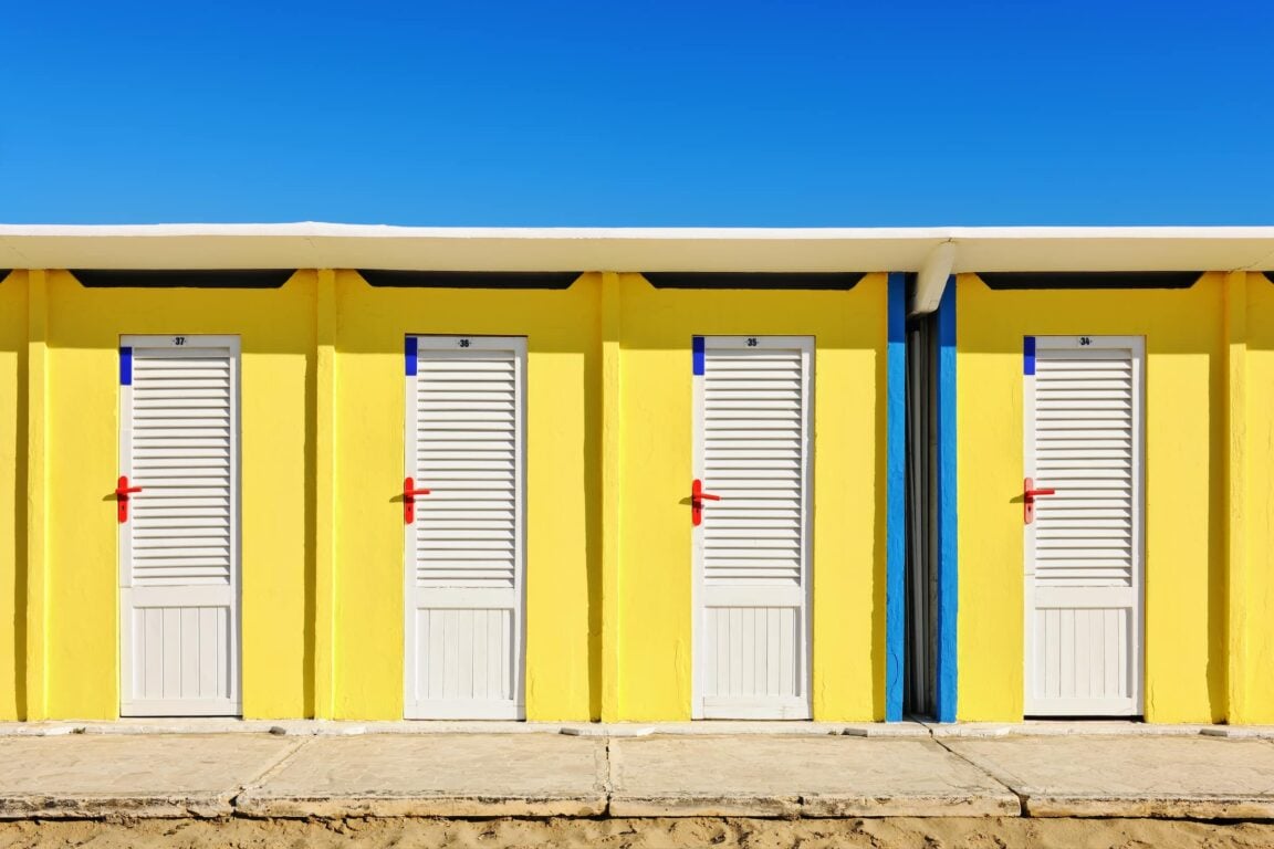 Yellow beach club cabins in Forte Dei Marmi