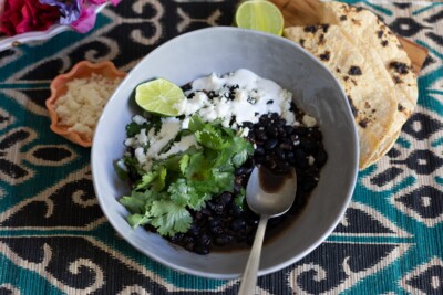 {Frijoles De La Olla} Easy Mexican-Style Pot Beans Recipe