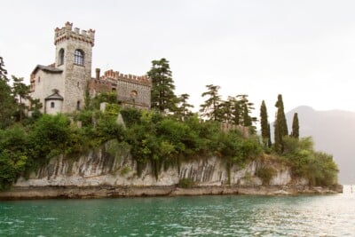 lago iseo castle