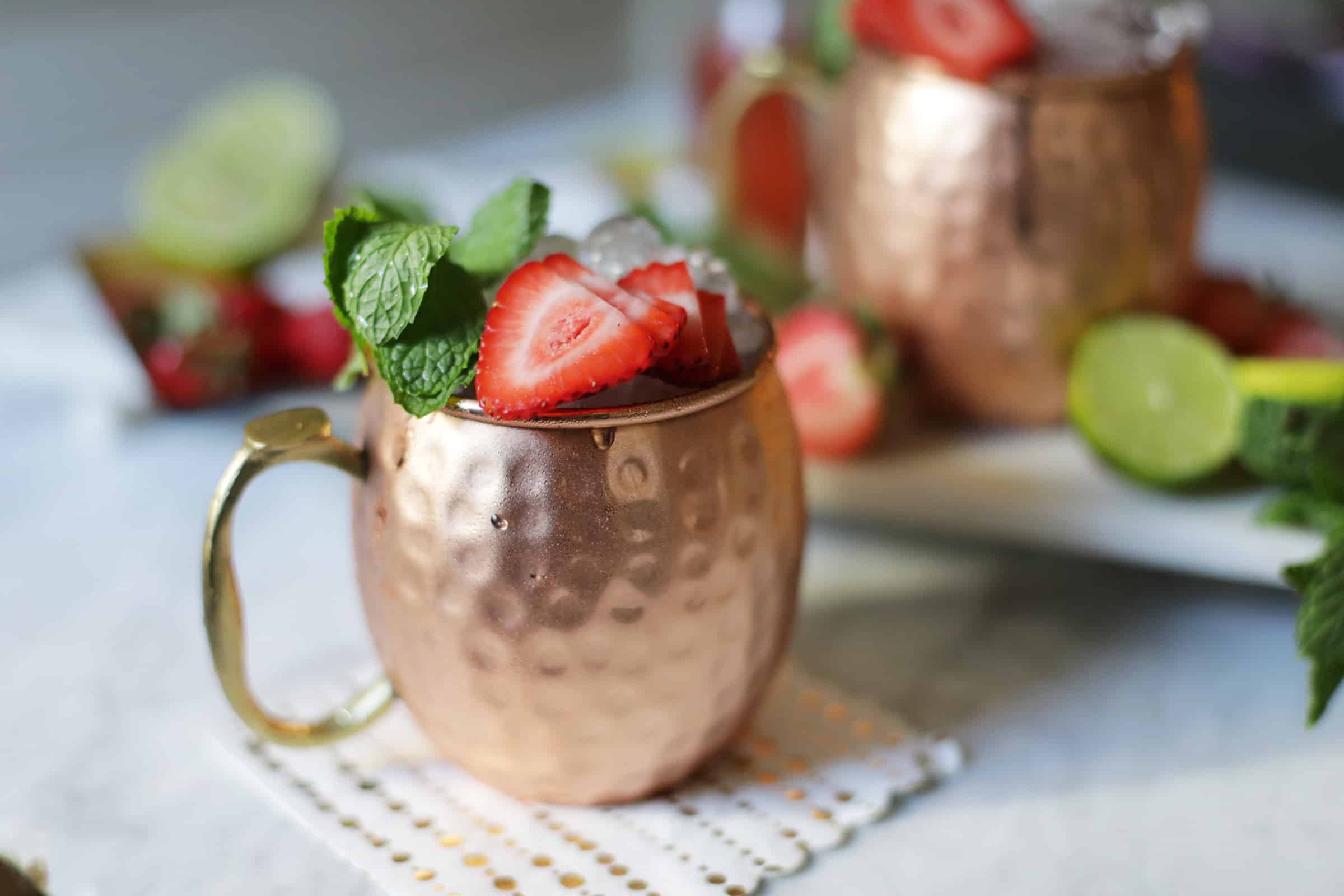 strawberry moscow mule cocktail recipe h2