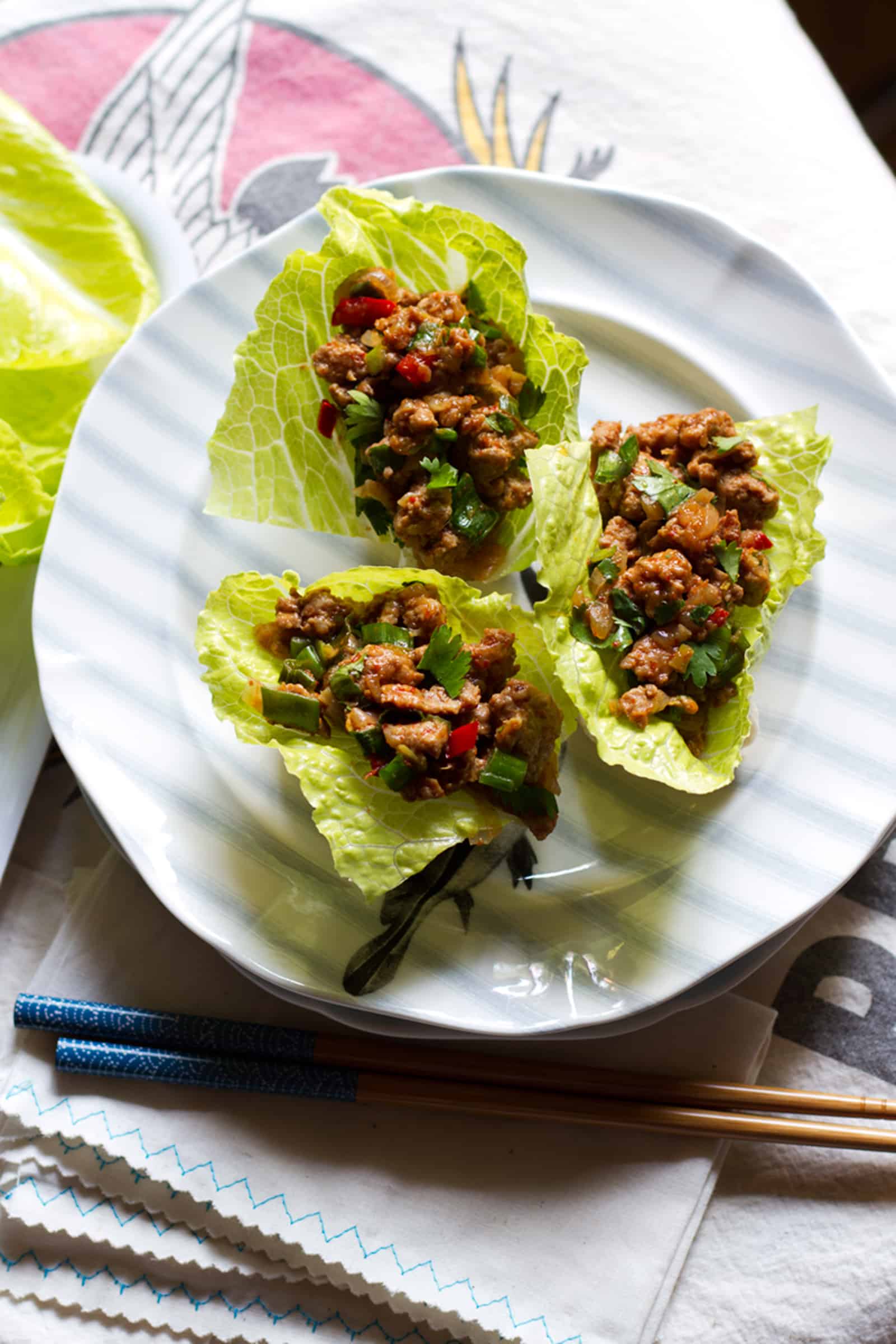 20 Healthy Recipes - Thai-Style Chicken Lettuce Wraps @saltandwind