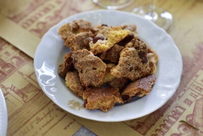 {Torta Sbrisolona} Italian Almond Cornmeal Cookie Recipe