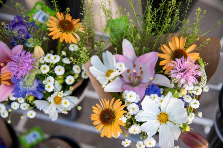 Lake Tahoe Flower Stand